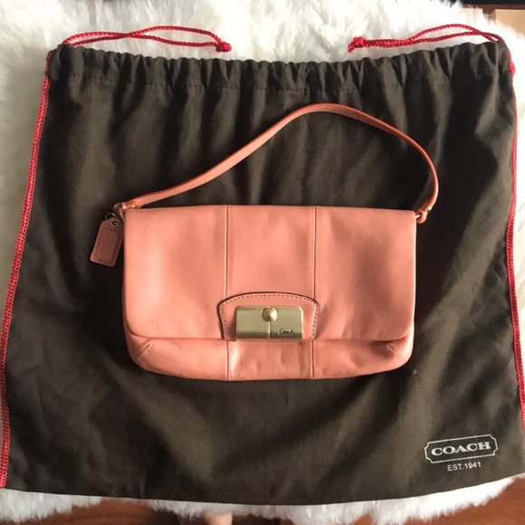 Vintage Coach magnetic clasp clutch - Picture 10 of 10